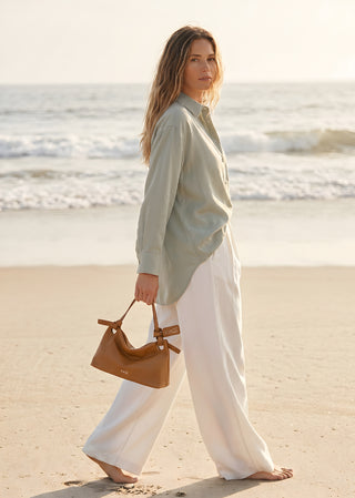 KYAGE biscotto leather hobo mini bag lifestyle 
