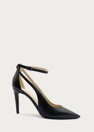 The Sara sling pump combines minimalist design with timeless elegance. Crafted in Italy from premium genuine leather, it features a sleek pointed silhouette, an adjustable slingback strap, and a refined heel—perfect for both day and evening wear.

Designer’s note:
“Sara is a modern classic that brings effortless elegance to every step.”